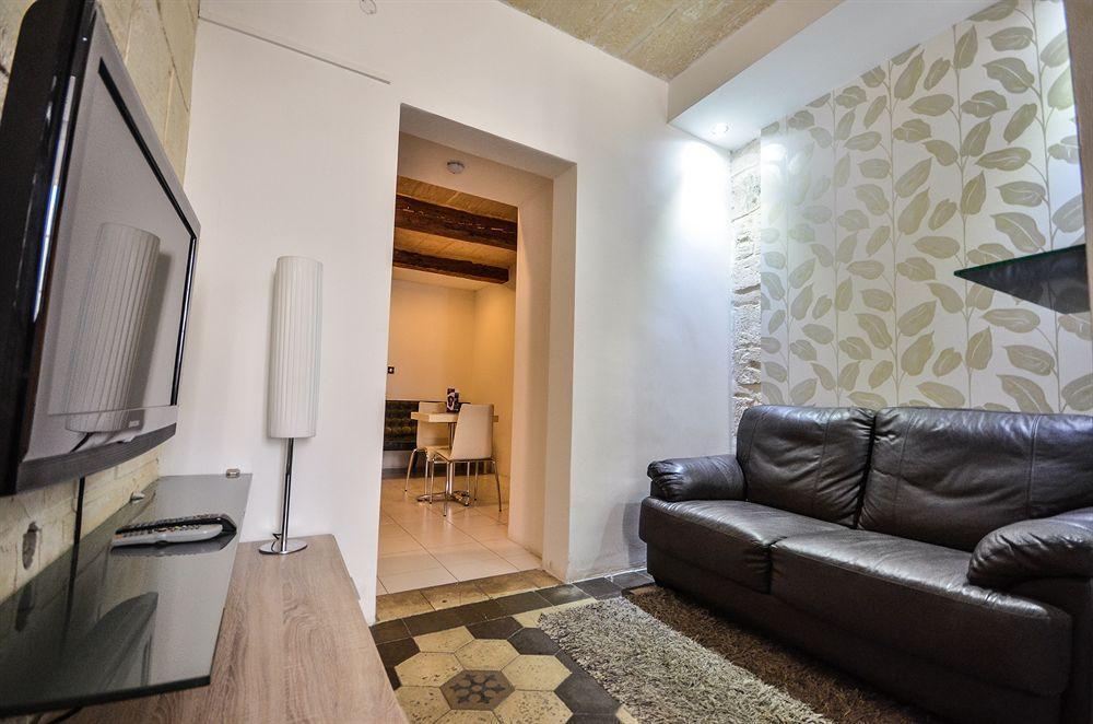 Barrakka Suites Валетта Экстерьер фото