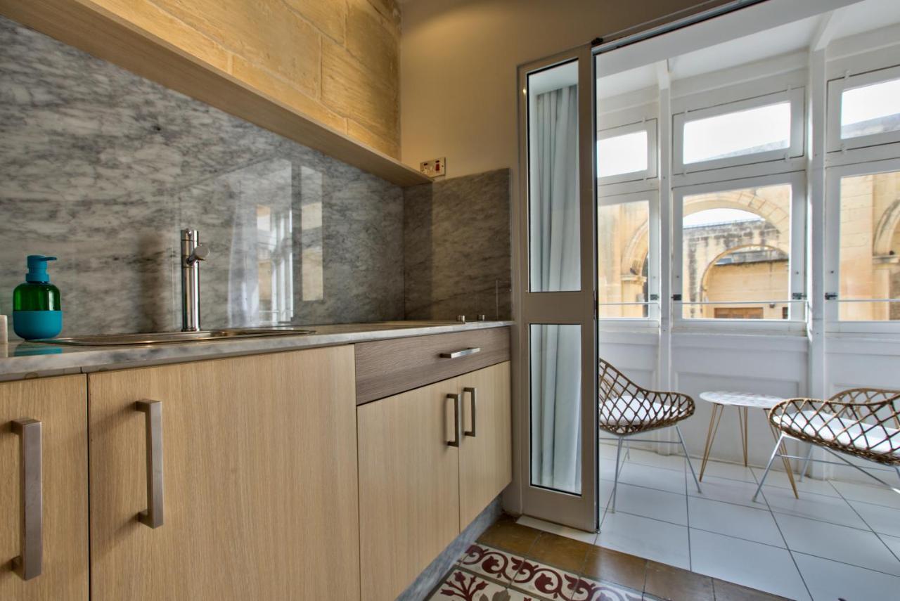 Barrakka Suites Валетта Экстерьер фото