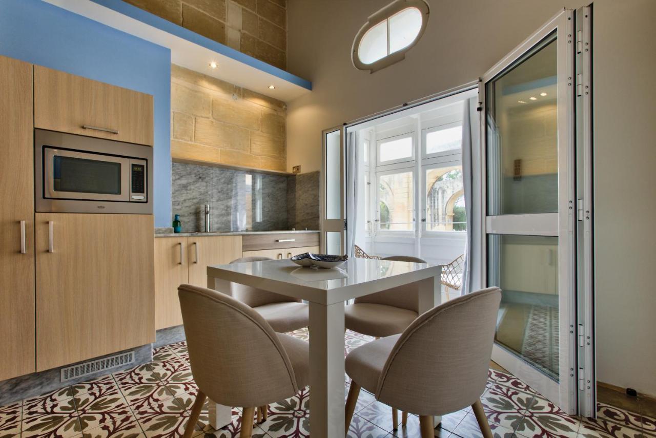 Barrakka Suites Валетта Экстерьер фото